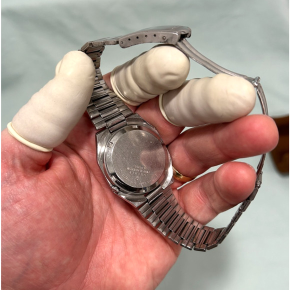 Rare Vintage SEIKO 5 Automatic Watch – Ref. 7009-552A – Black Dial – Day/Date - Picture 3 of 8